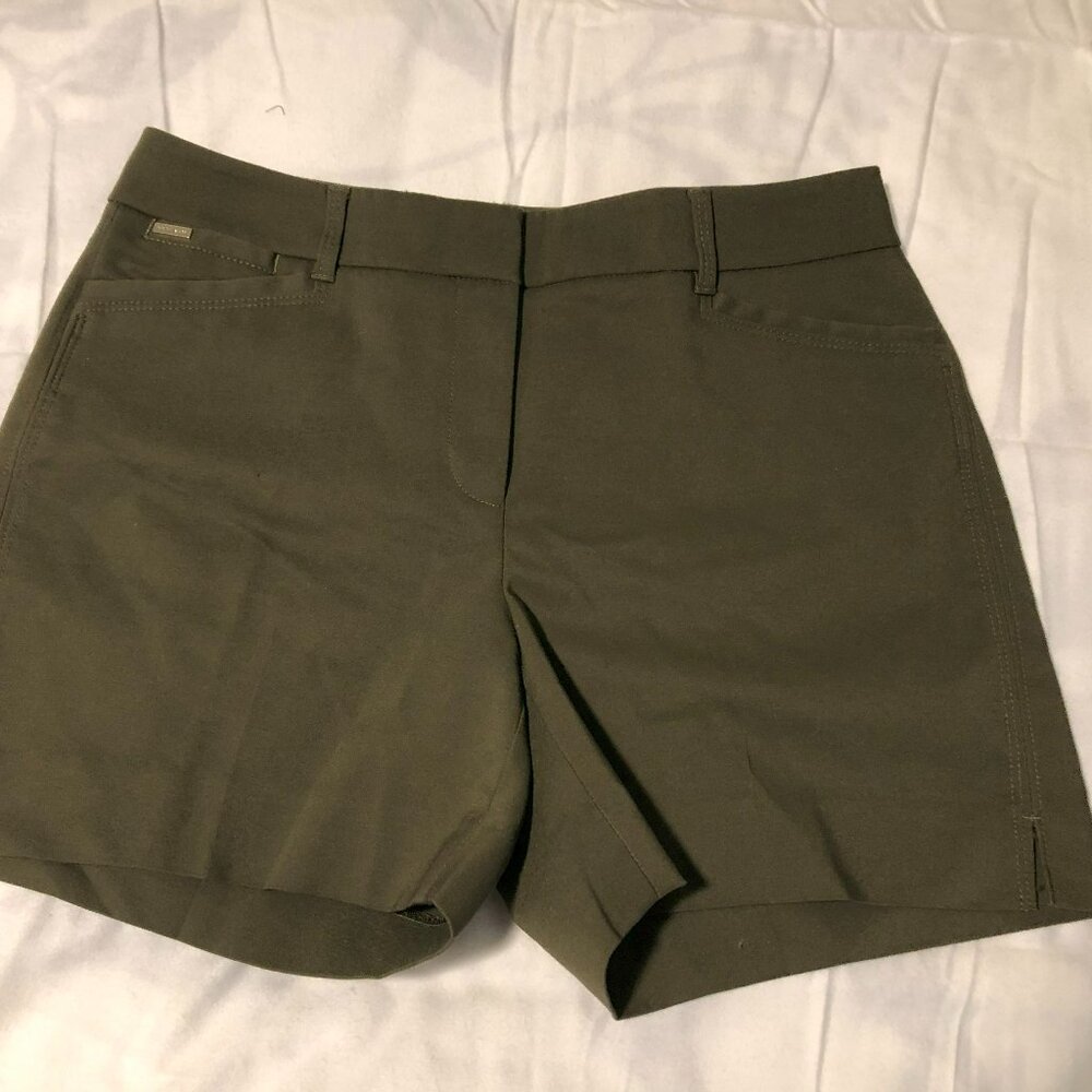 WHBM 5" green shorts size 2